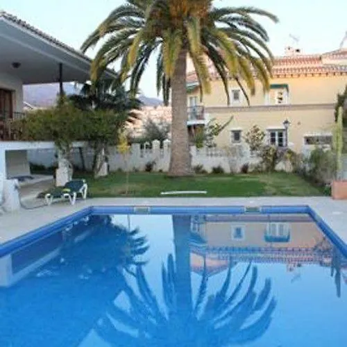 Maria De Waard Villa Nerja